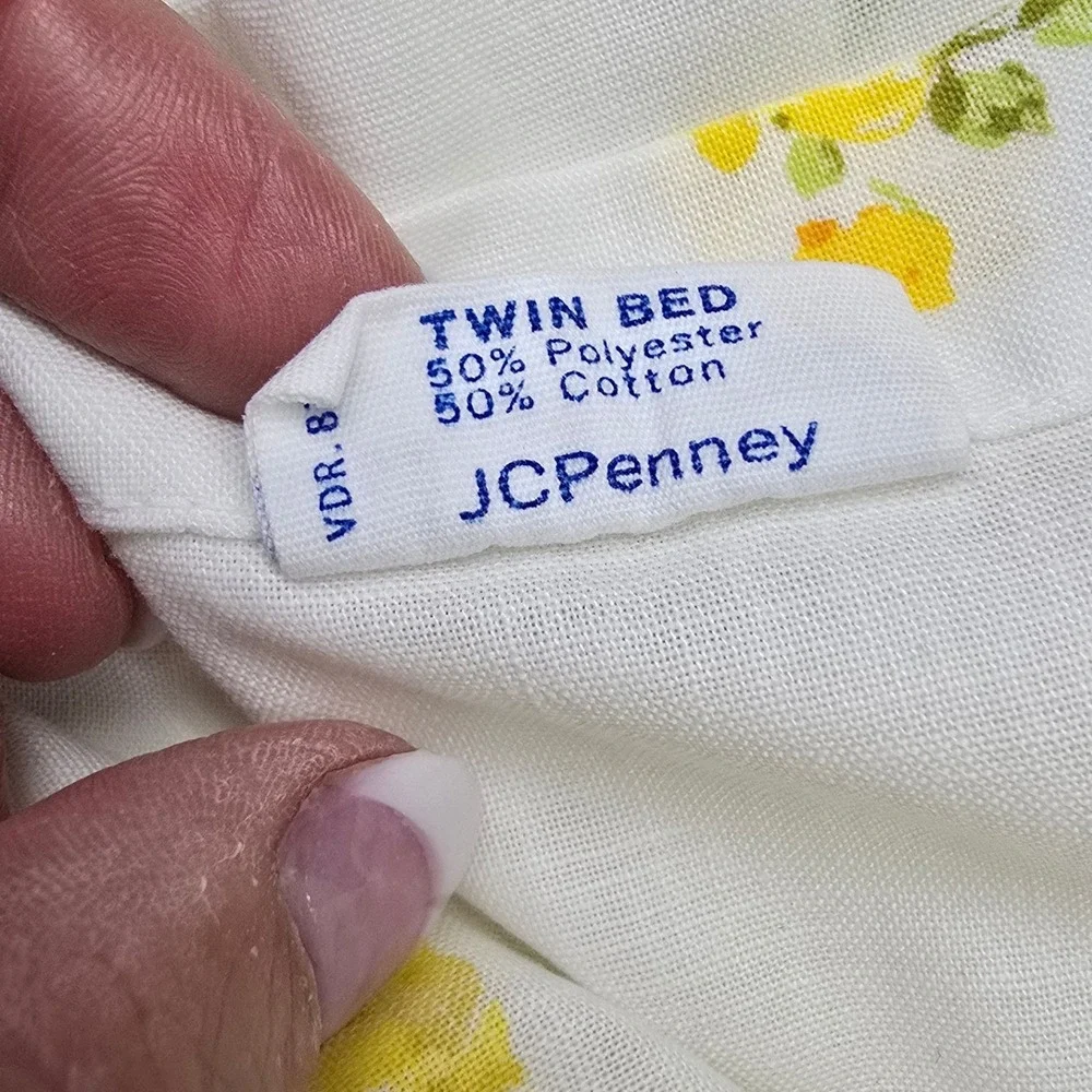 Vintage JCPenney Morgan Jones Twin Sheet Pair Pillowcases Yellow Muslin No Iron
